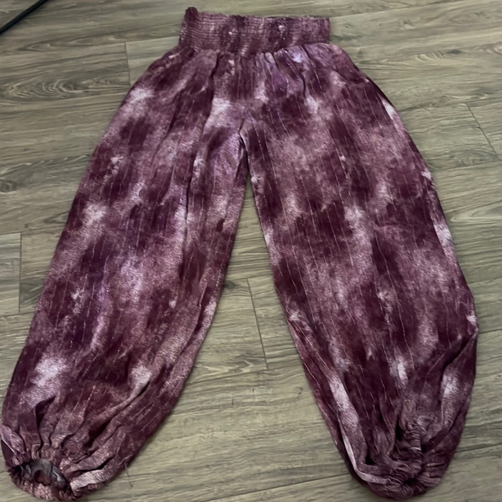 Orange Farm clothing loose pants size medium